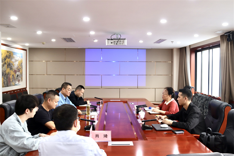 太阳成集团tyc234cc古天乐召开与 Il Ponte d’Oriente （东方桥梁商会）四川办事处合作座谈会